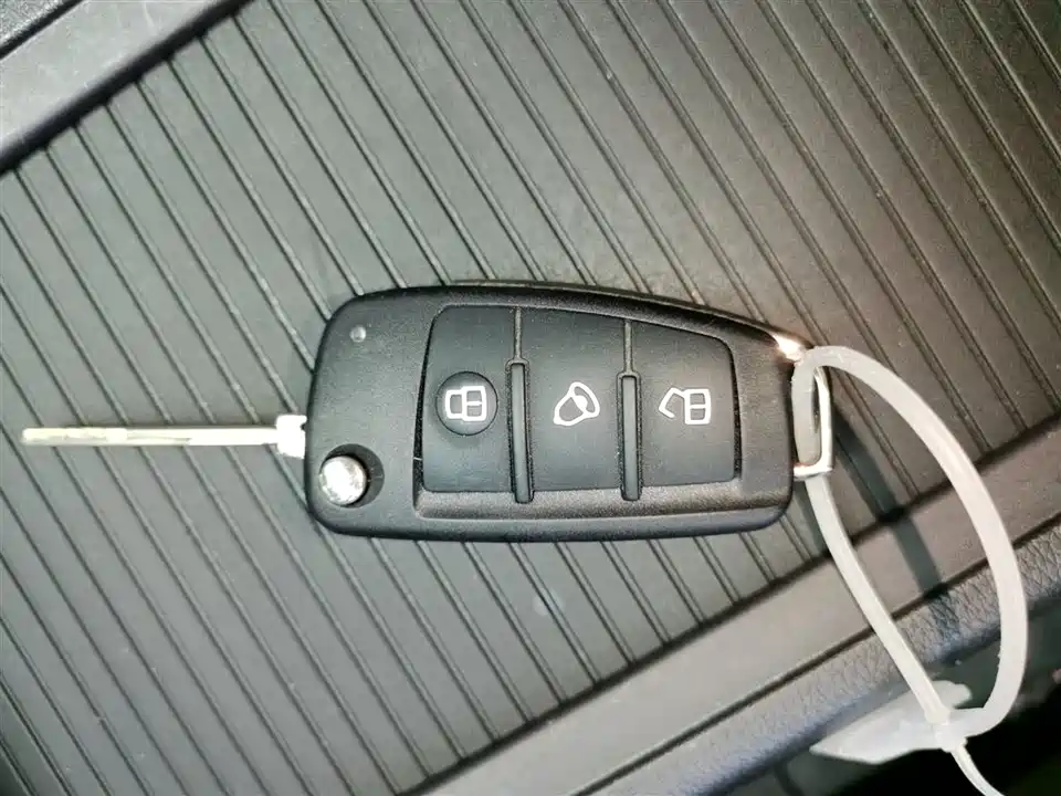 JAC Refine Ruifeng M3