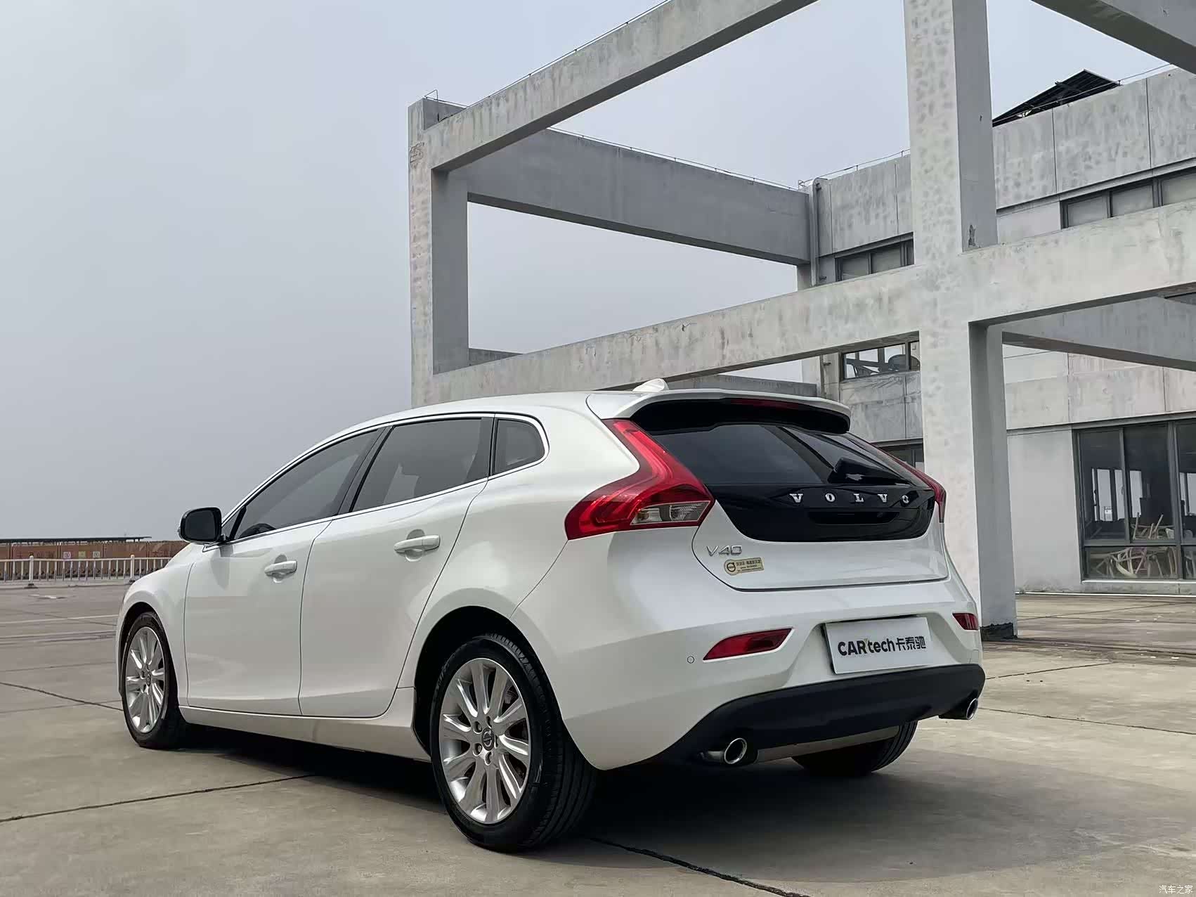 Volvo V40, 2014 7