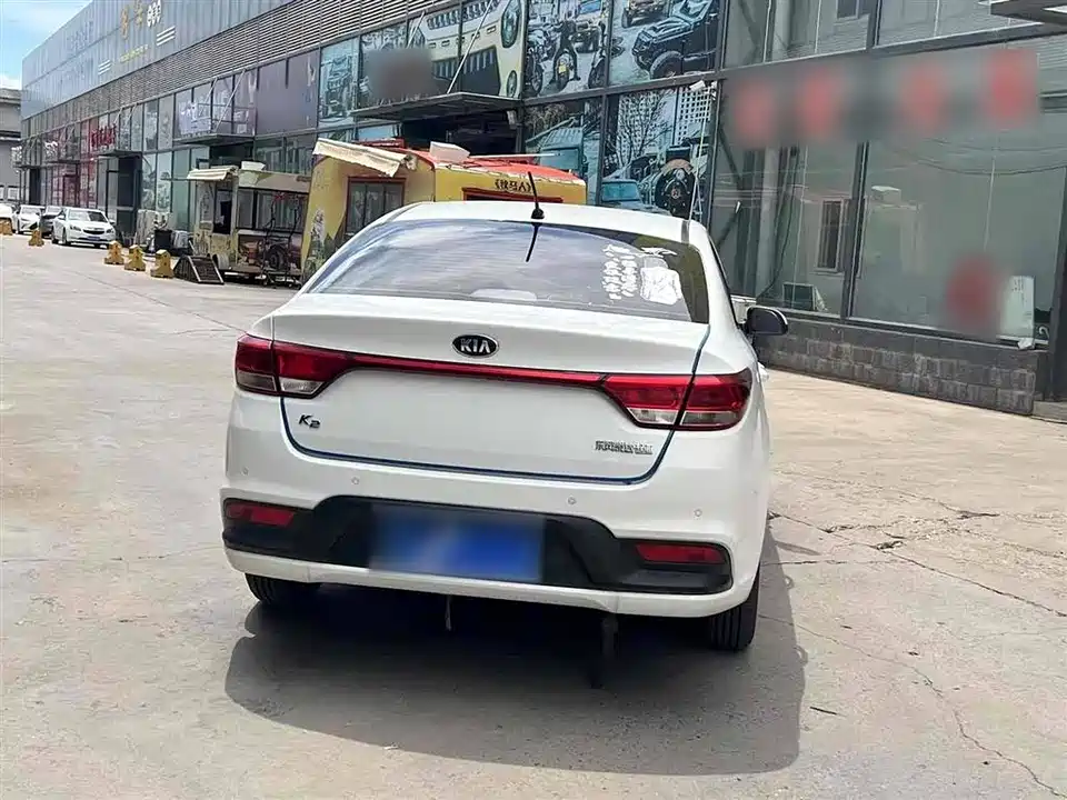 Kia K2