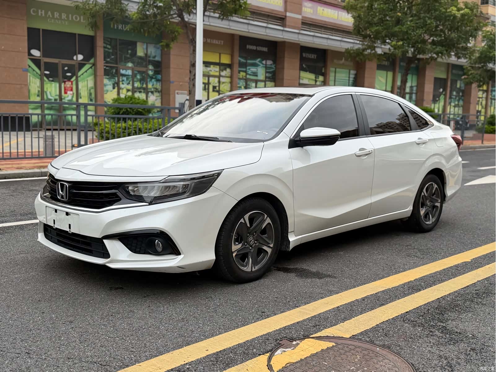 Honda V