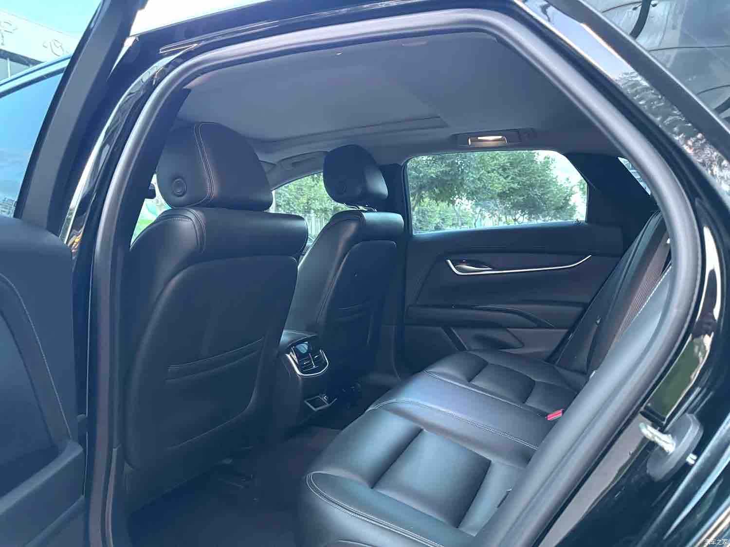 Cadillac XTS, 2018 6