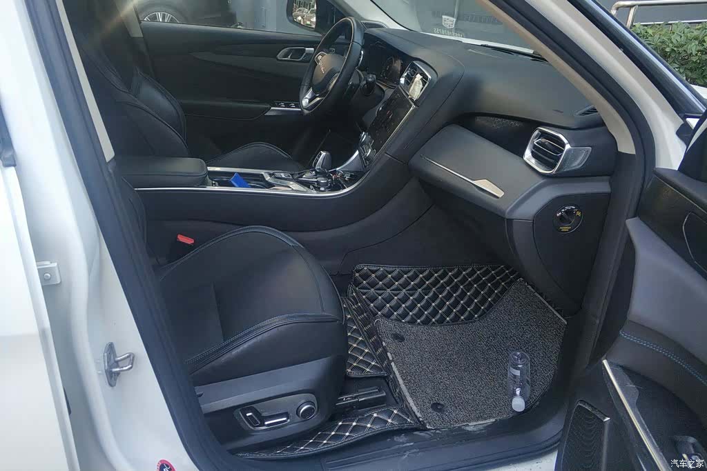 Lynk & Co 01, 2019 8