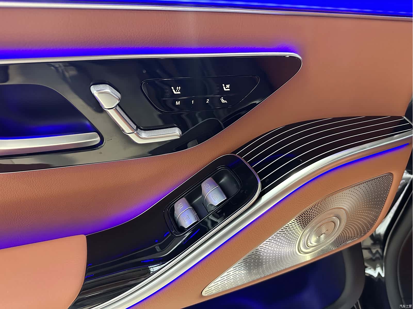 Mercedes-Benz S-Class, 2024 18