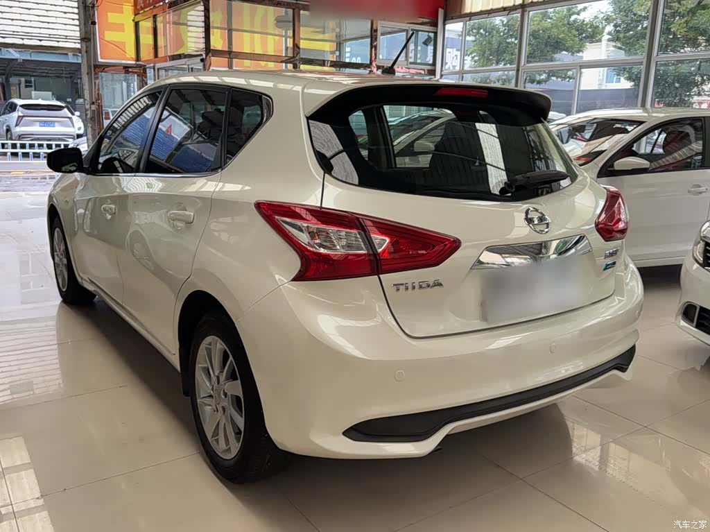 Nissan Tiida, 2017 10