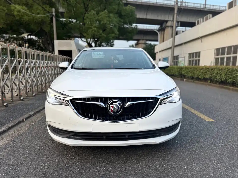 Buick Yinglang