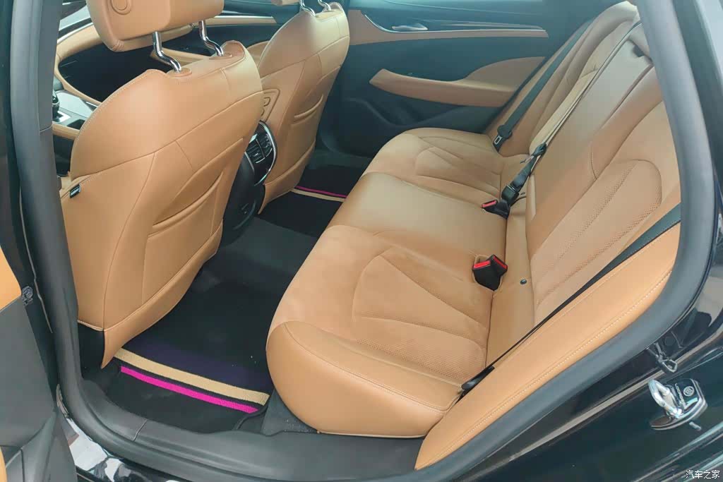 Buick LaCrosse, 2017 11