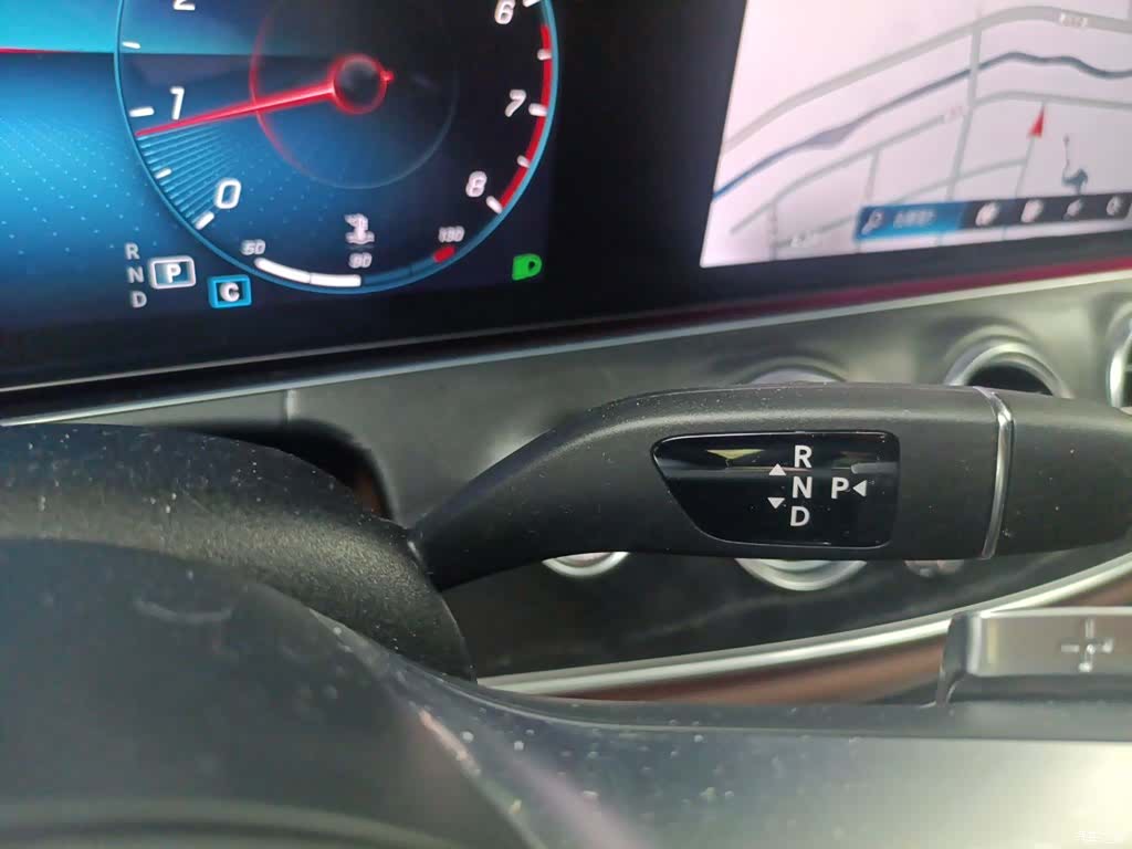 Mercedes-Benz E-Class, 2023 15