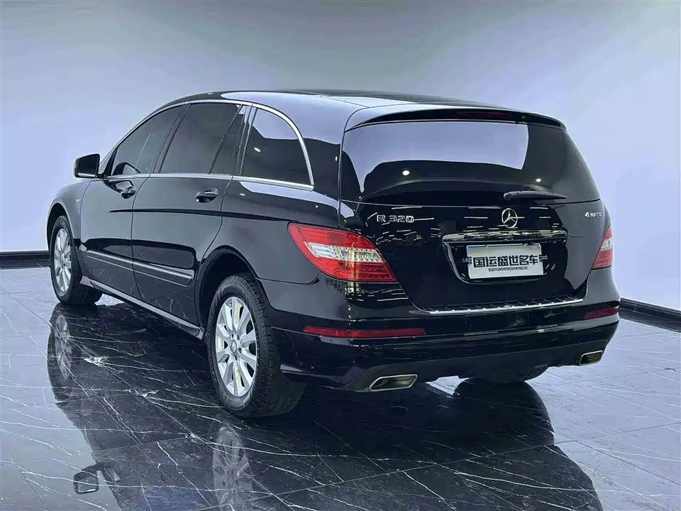 Mercedes-Benz R-class