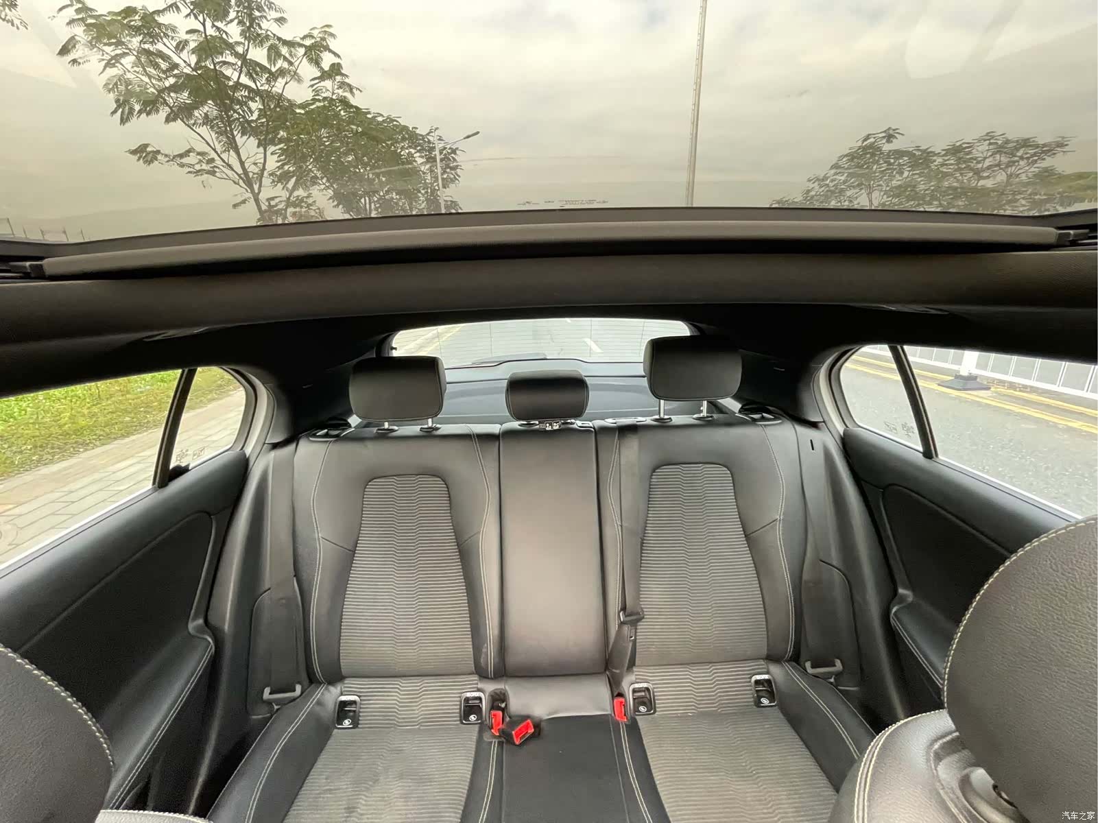 Mercedes-Benz A-Class, 2019 24