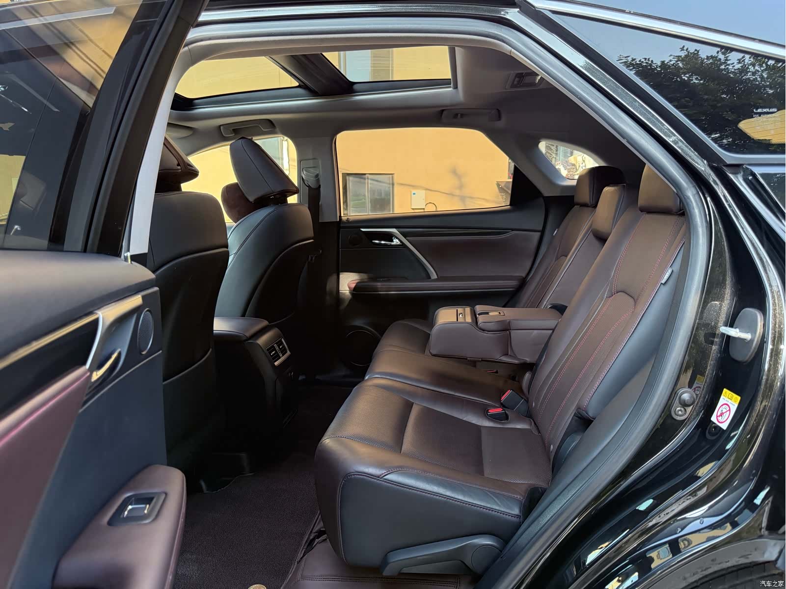 Lexus RX, 2019 9