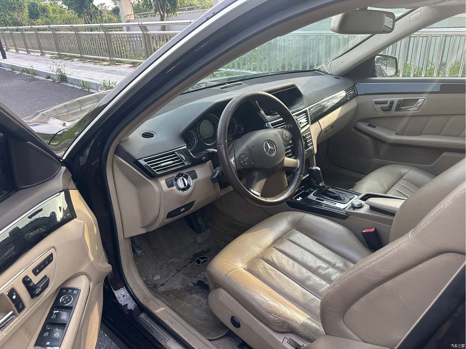 Mercedes-Benz E-Class, 2010 7