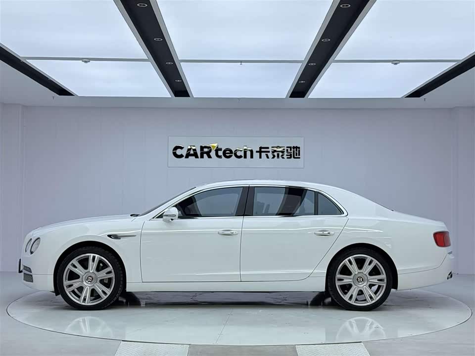 Bentley Flying