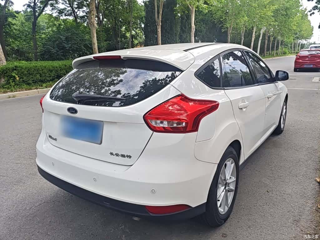 Ford Focus, 2016 7