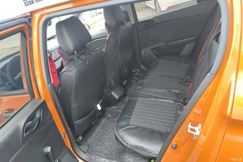 Wuling 310, 2017 11