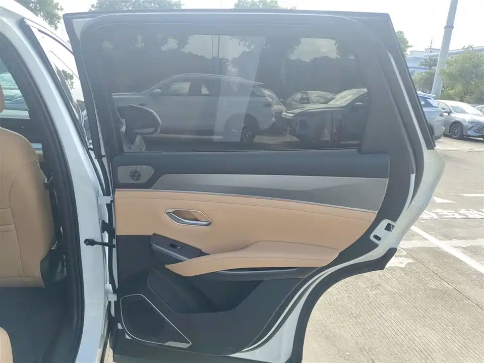 BYD Song L DM-i