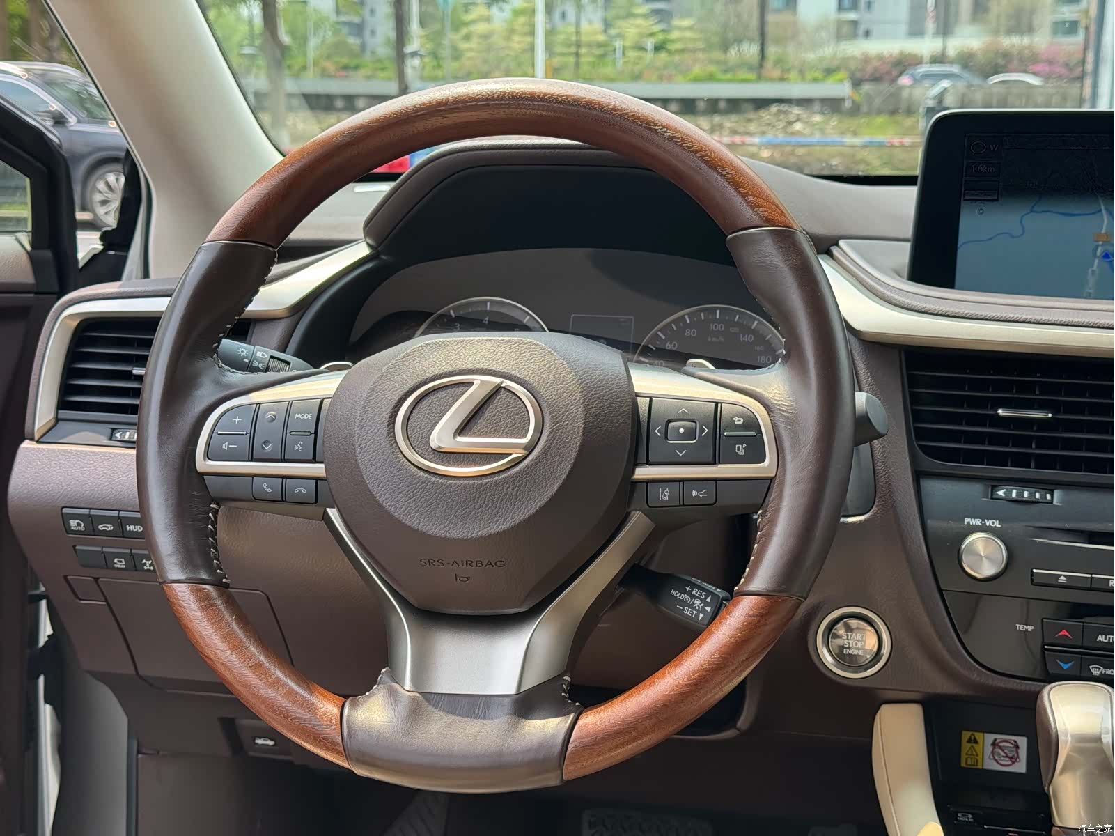 Lexus RX, 2020 9