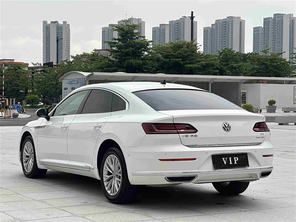 Volkswagen CC