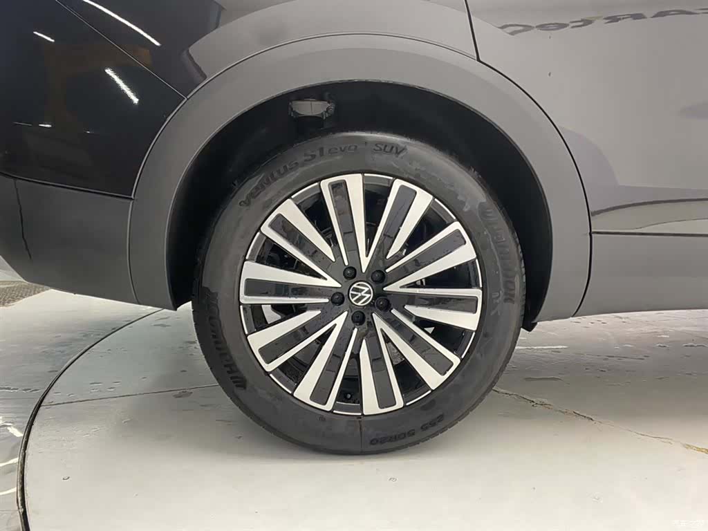 Volkswagen Talagon, 1900 11