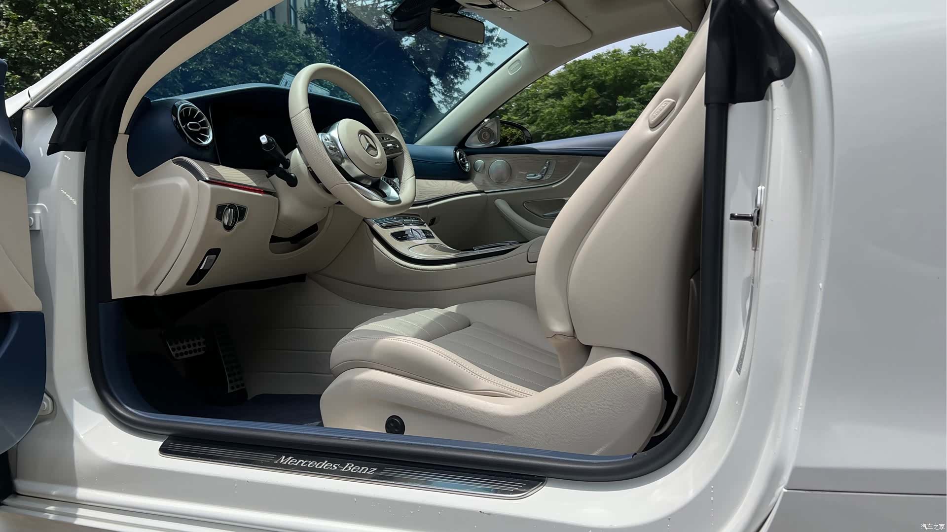 Mercedes-Benz E-Class, 2020 13
