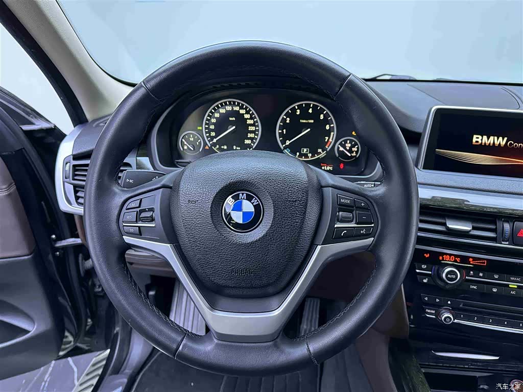 BMW X5, 2015 16