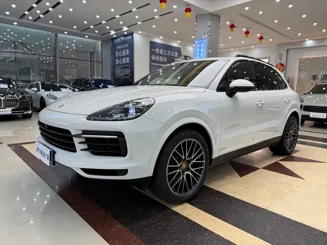 Porsche Cayenne 2021 — купить из Китая под заказ