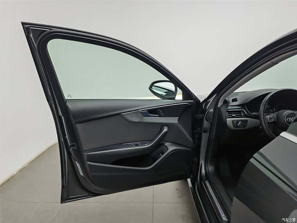 Audi A4L, 2020 8