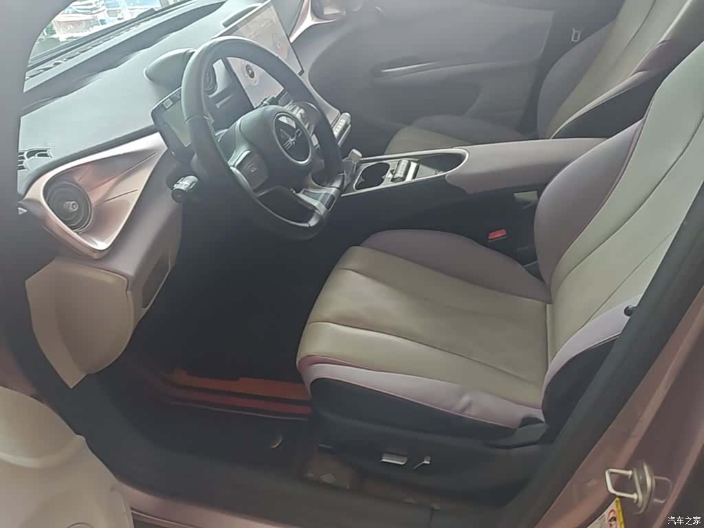 BYD Dolphin, 2023 15
