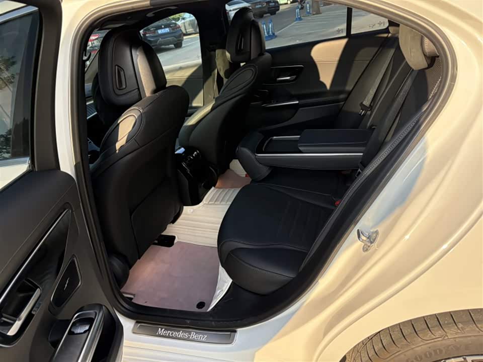 Mercedes-Benz Class C Mercedes-Benz Class C