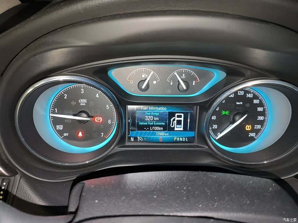 Buick Envision Plus, 2017 8