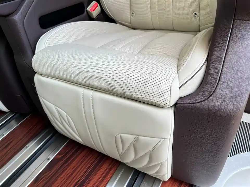 Hongqi HQ9 Hongqi HQ9