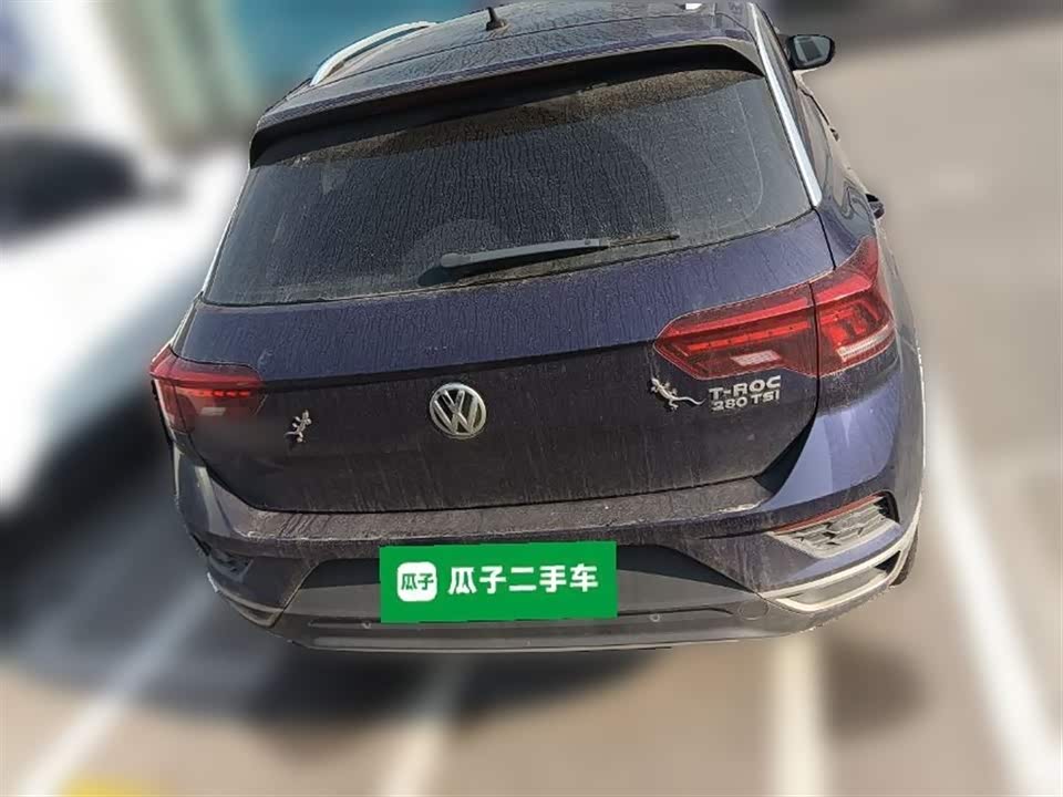 Volkswagen T-ROC exploring Songs