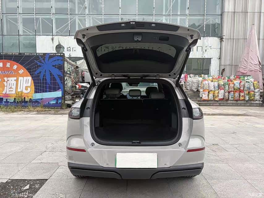 BYD HiAce, 2025 13