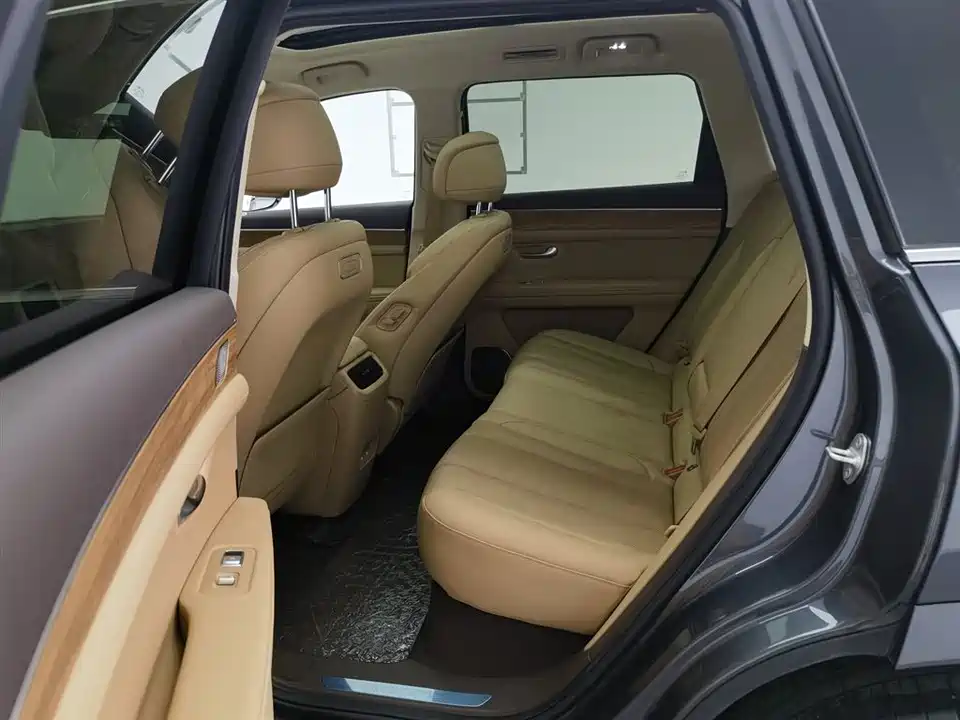 AITO Ask the world M7