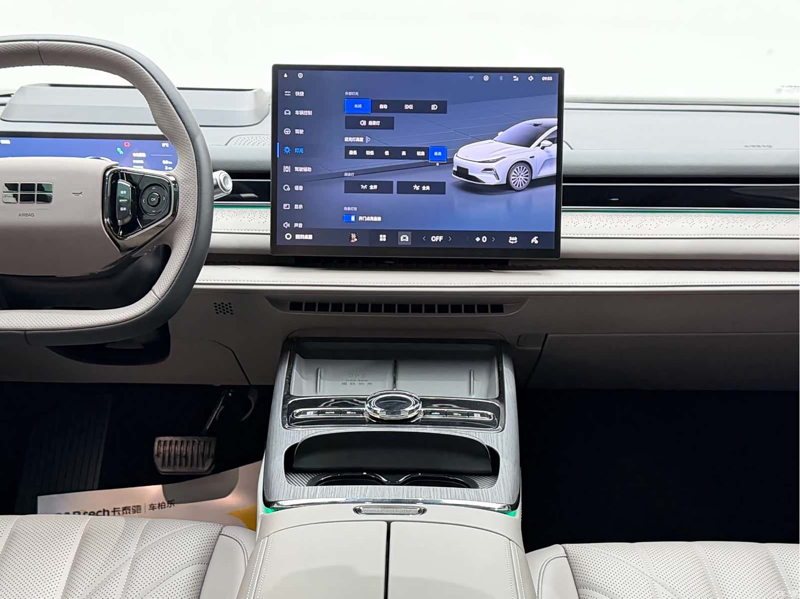Geely 8, 2025 26