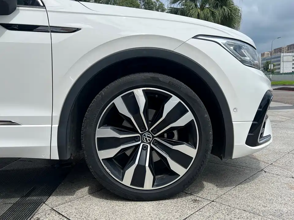 Volkswagen Tiguan X