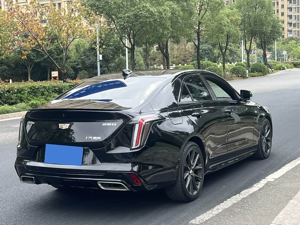Cadillac CT4