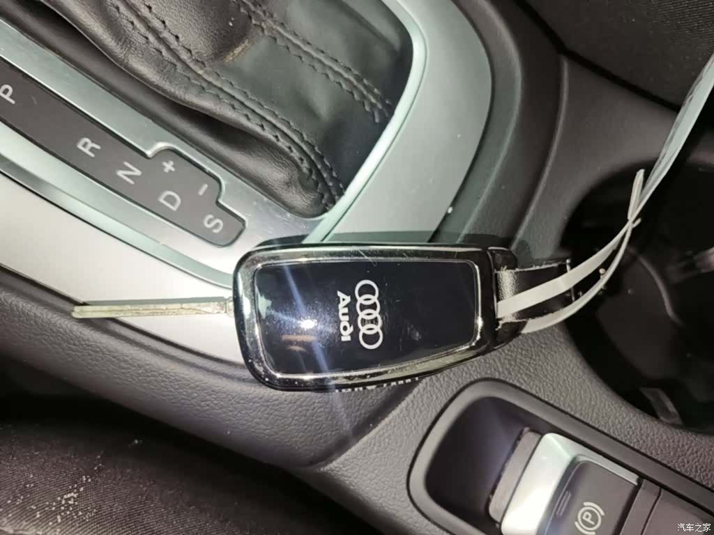 Audi Q3, 2016 9