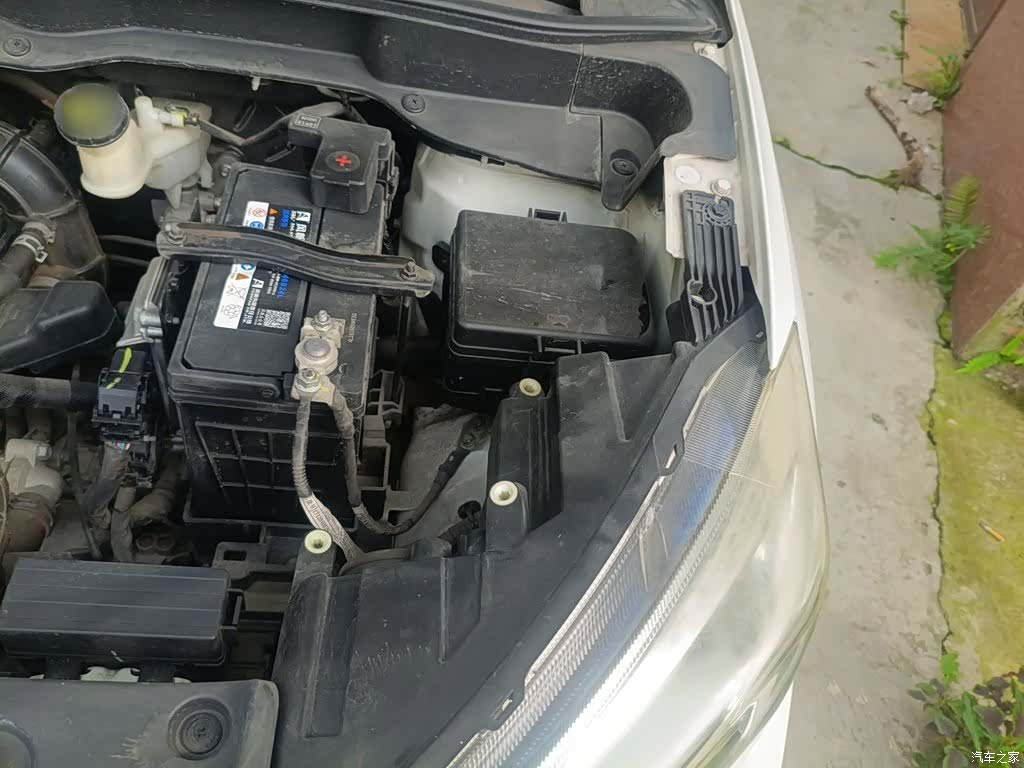 Changan CS15, 2018 23