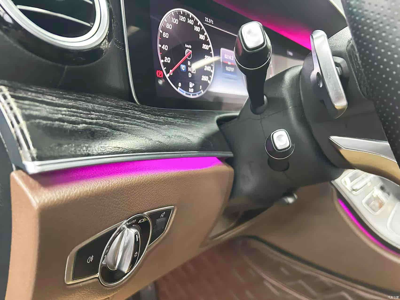 Mercedes-Benz E-Class, 2018 10