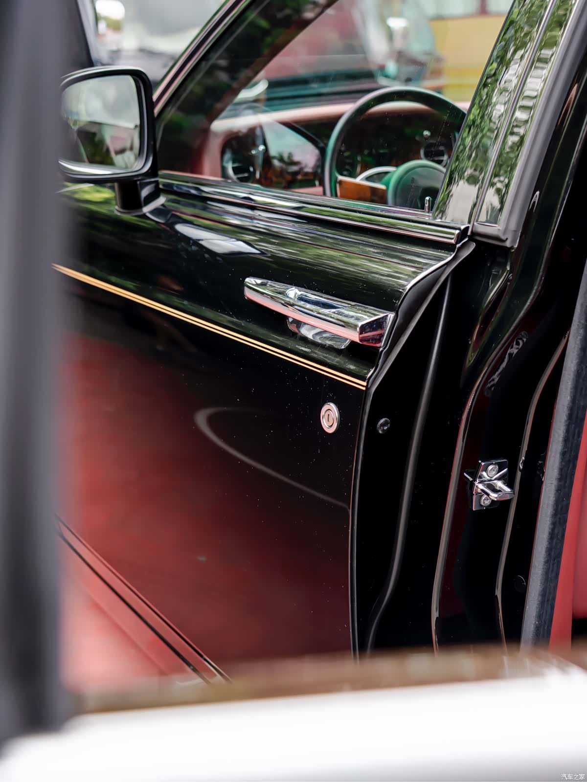 Rolls-Royce Phantom, 2016 15