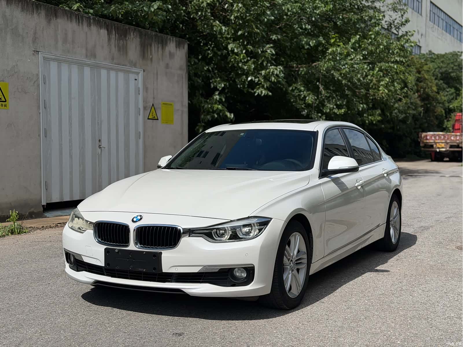 BMW 3 Series, 2017 1