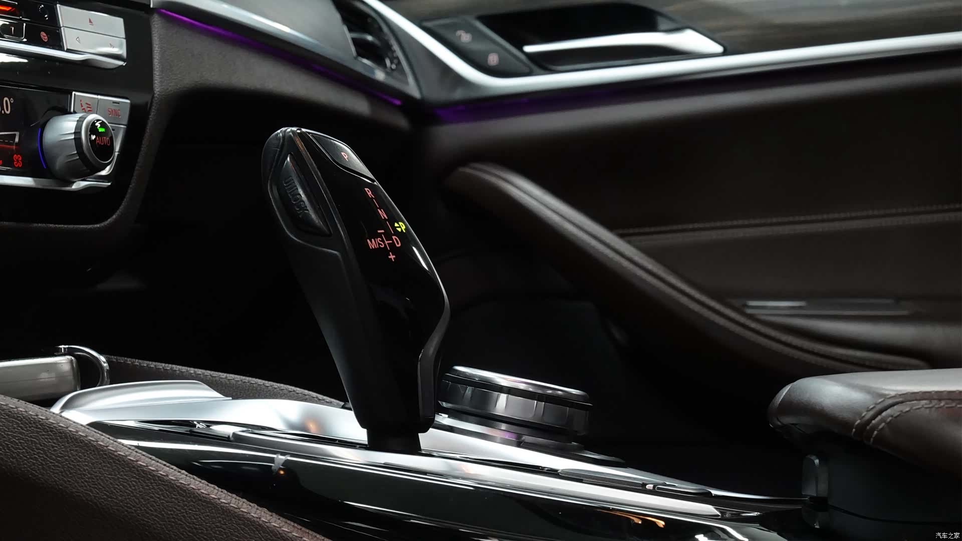 BMW 5 Series, 2019 15