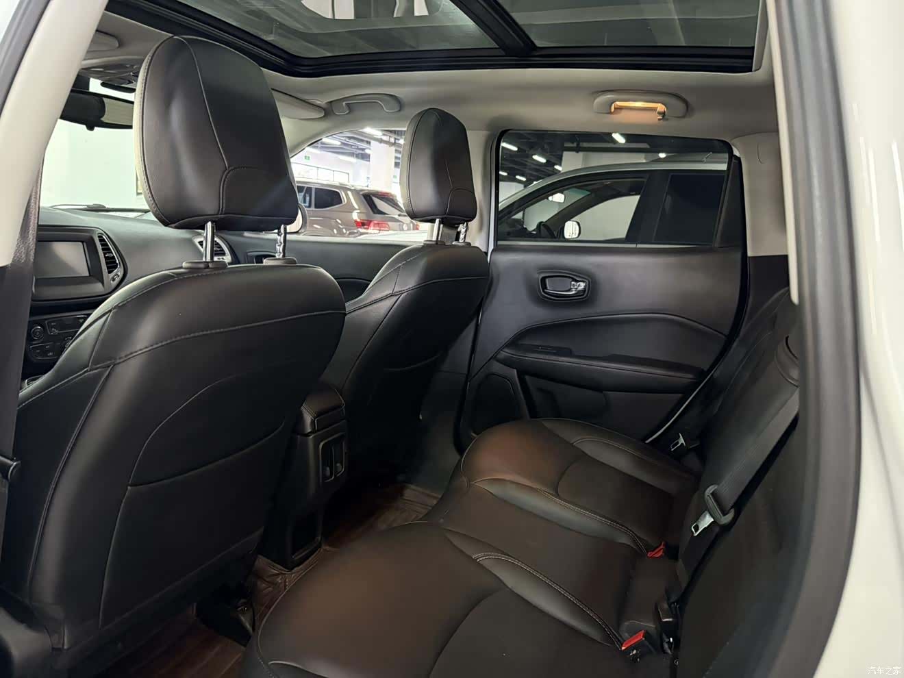 Jeep Compass, 2019 9
