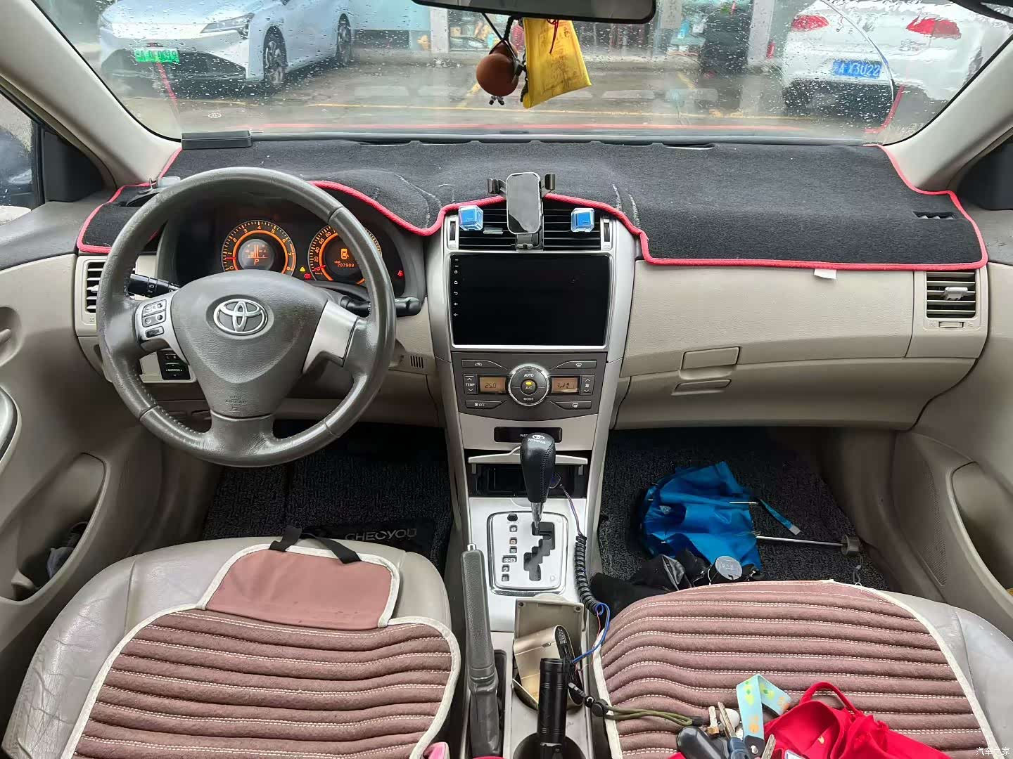 Toyota Corolla, 2010 8