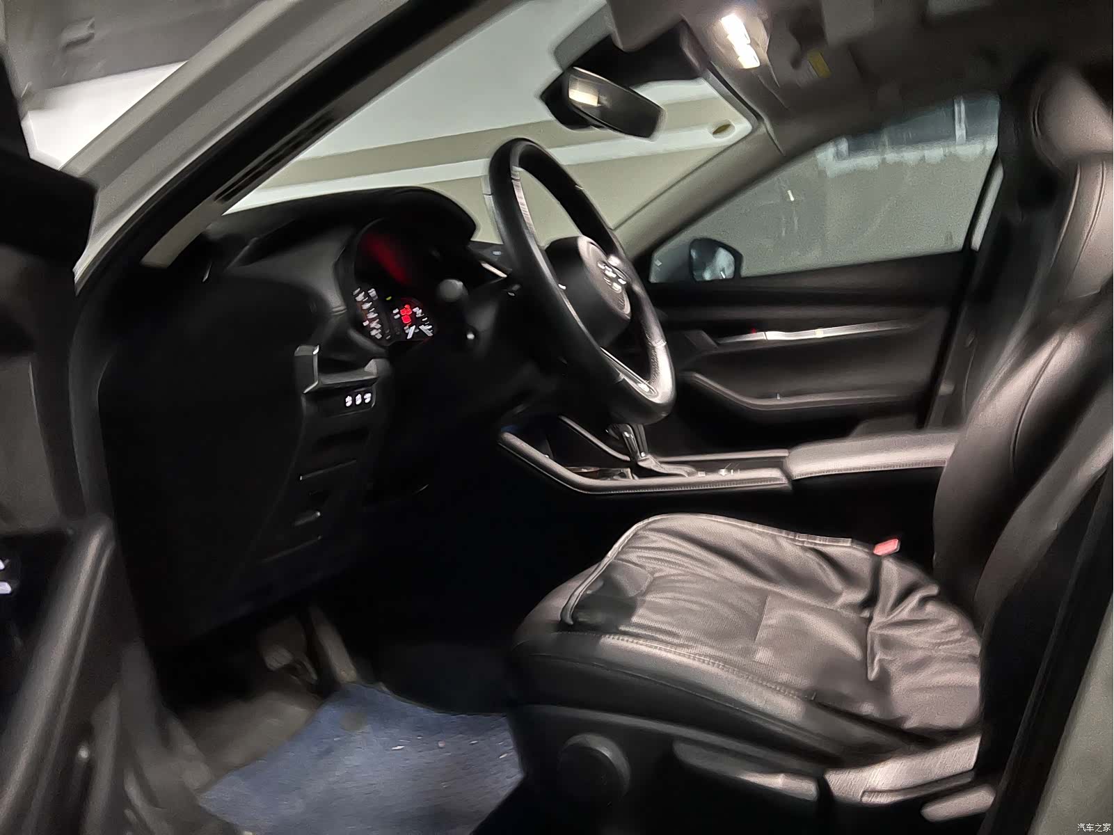 Mazda Mazda3, 2023 4
