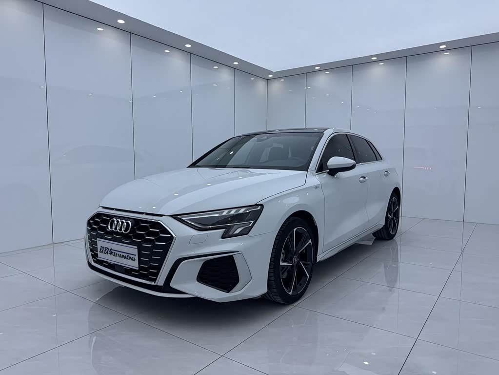 Audi A3 2023 Sportback 35 TFSI Fashion Sport