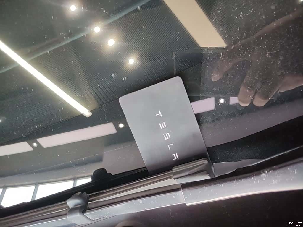 Tesla Model Y, 2022 9