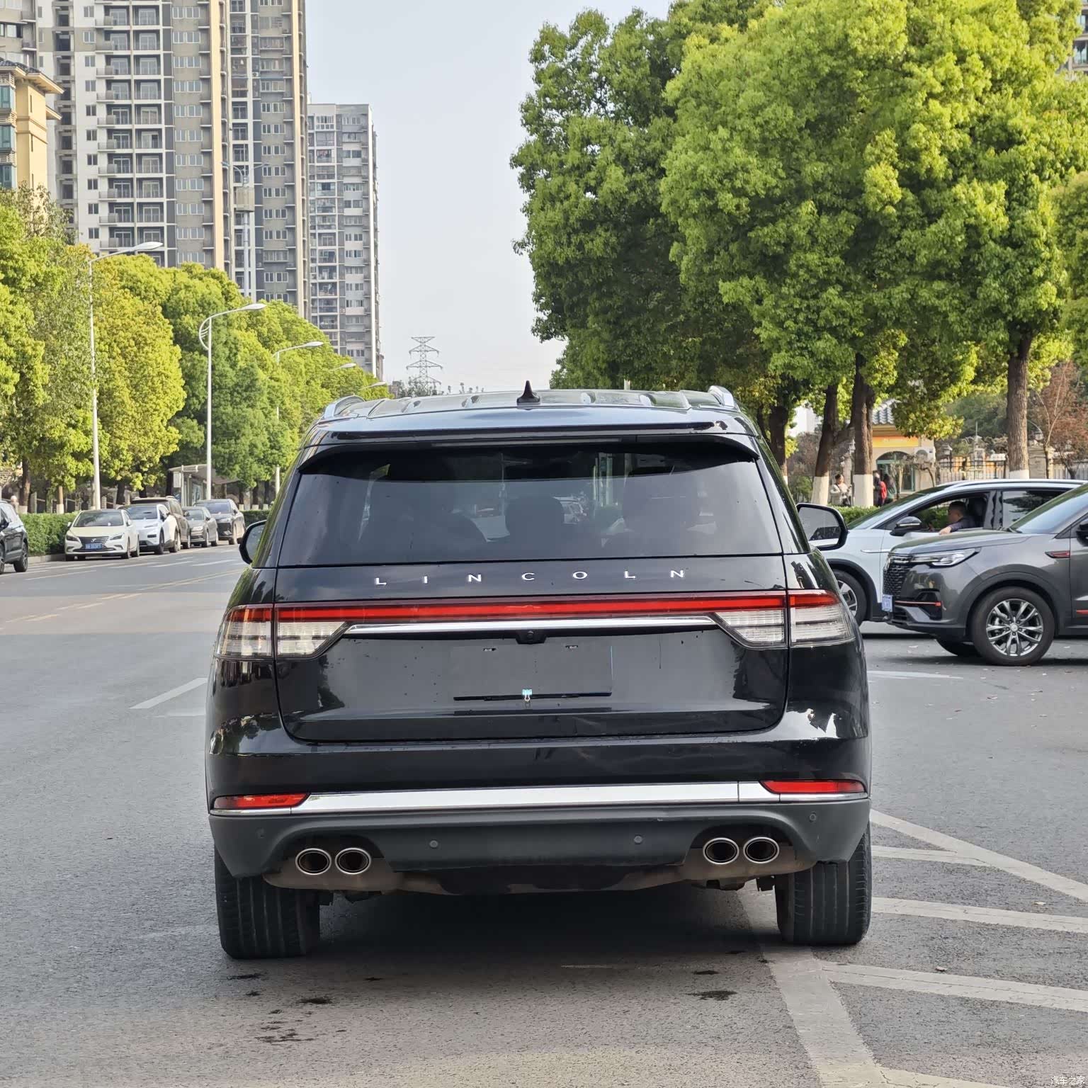 Lincoln Aviator, 2020 все фото