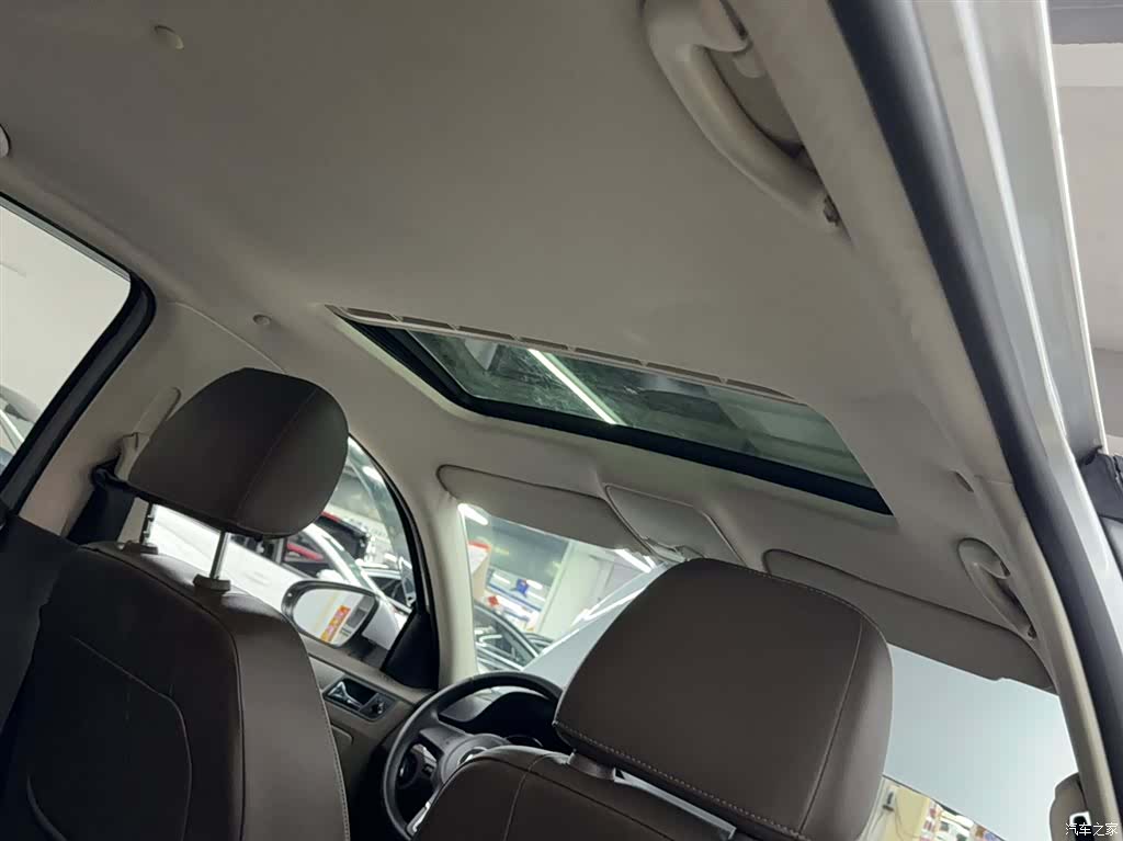 Volkswagen Bora, 2014 9