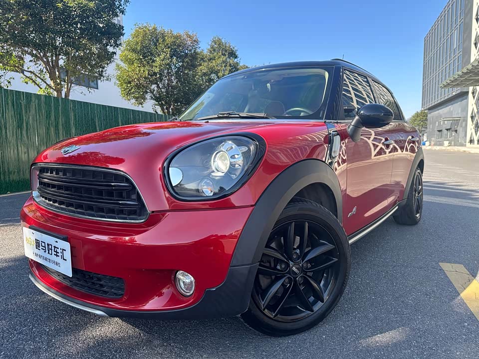 MINI COUNTRYMAN